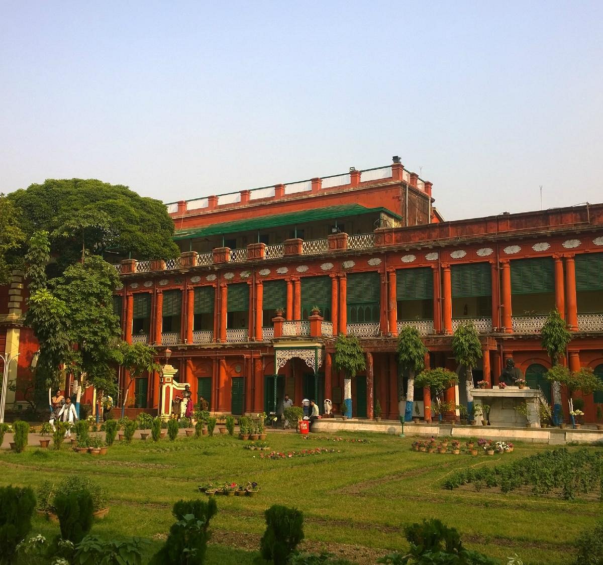 রবীন্দ্র ভারতী ক্যাম্পাসে ঢোকা নিয়ে কড়াকড়ি