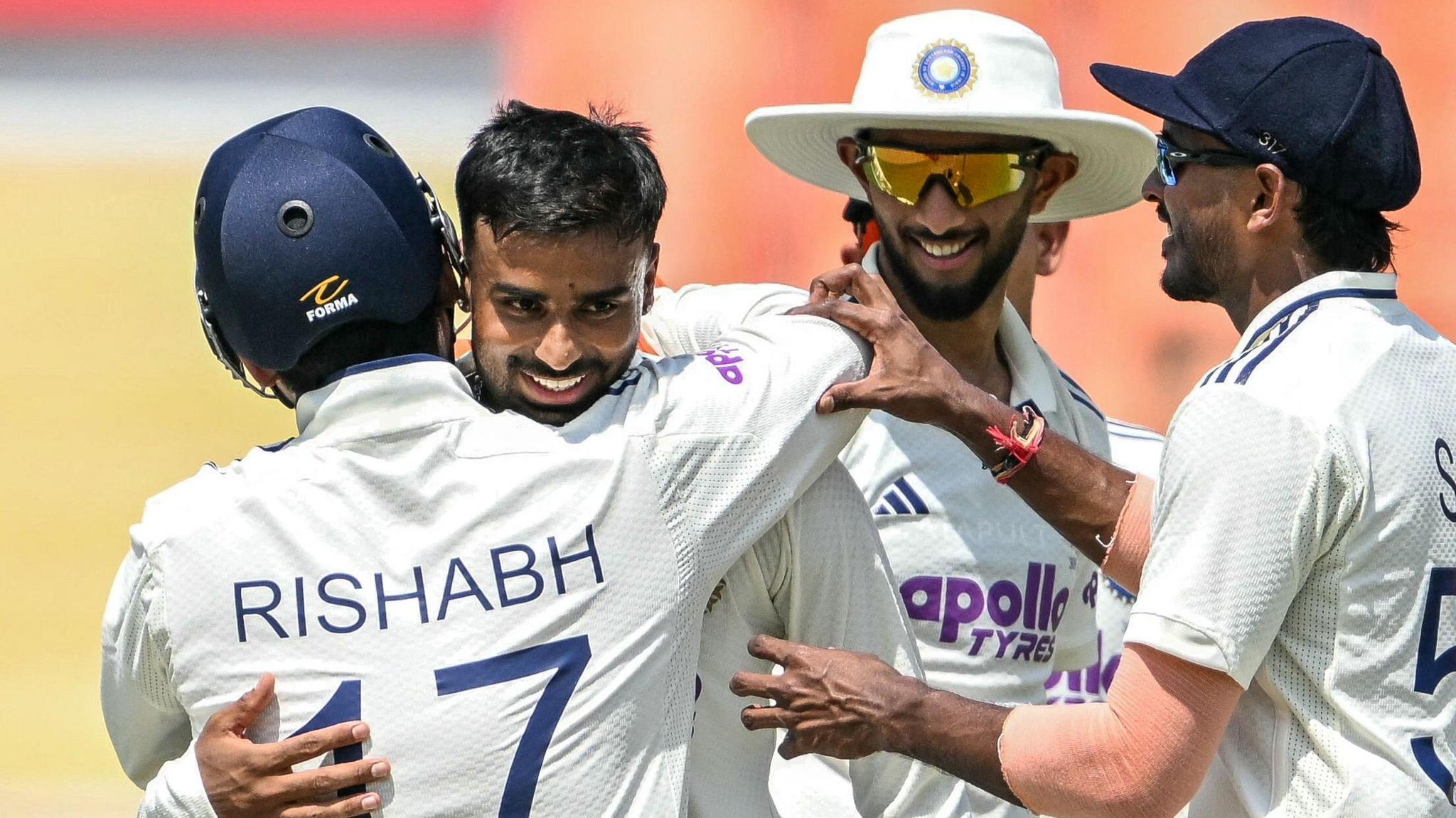 আফগানিস্তান কে টেস্ট ম্যাচে ইনিংস এবং ৩০০ রানে পরাজিত করলো ভারত