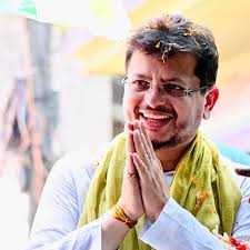বিধানসভায় ফিরহাদের সঙ্গে বৈঠকের আলোচনায় ঋতব্রতর মন্তব্য: ‘এবার ৬৫’
