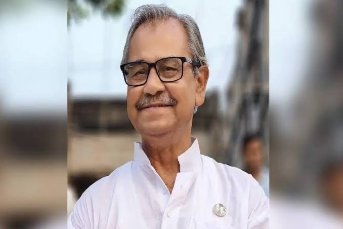 প্রাক্তন ডেপুটি স্পিকারের ঝুলন্ত মৃতদেহ উদ্ধার