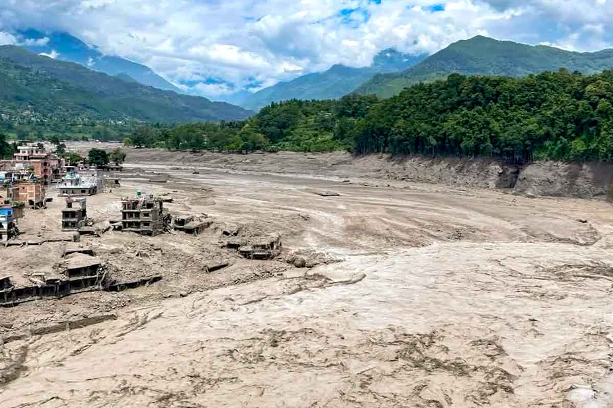 নেপালের হরপা বানেও মাথা উঁচু করে রইলো সবুজ বাড়ি
